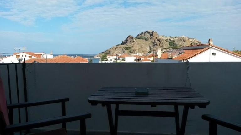 Kostas Studios Apartments - Ενοικιαζόμενα Δωμάτια Με Κουζινάκι Myrina Extérieur photo