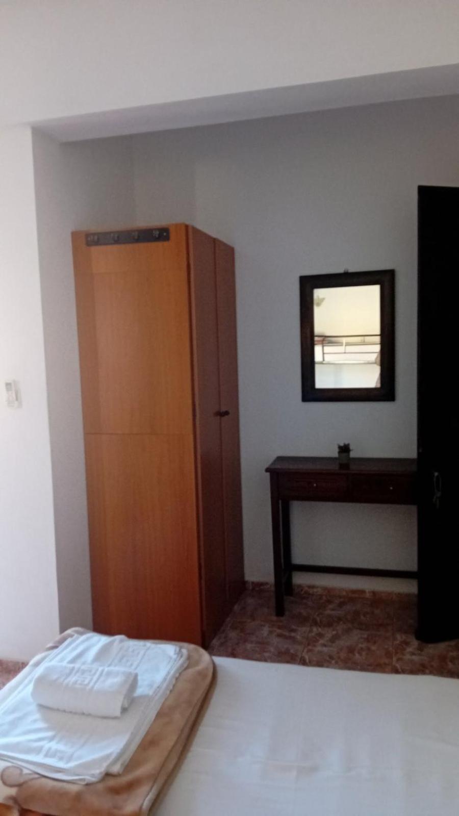 Kostas Studios Apartments - Ενοικιαζόμενα Δωμάτια Με Κουζινάκι Myrina Extérieur photo